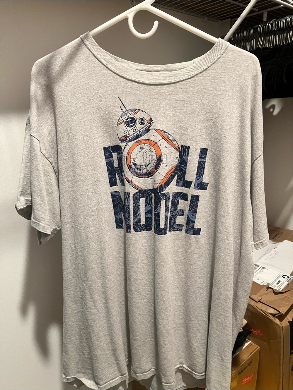 Star Wars Men's Light Gray Tee with BB‑8 Orange & Navy Graphic